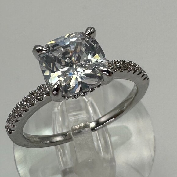 Womens Silver Plated Brass Ring Cubic Zirconia - Picture 10 of 15